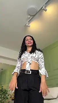 SHARONN     online show from 07/18/26, 07:39