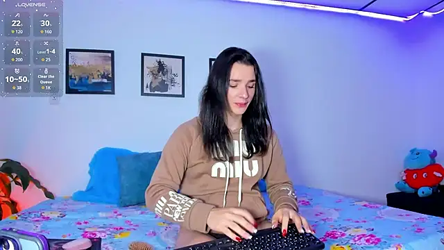 Snapshot of elafranco_ chatting on 11/04/25, 04:50 elafranco online show from 11/04/25, 04:50