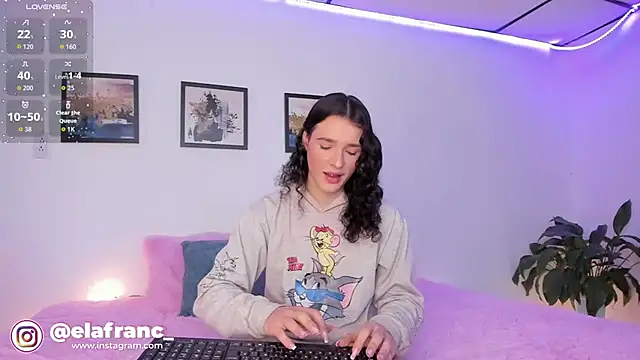 Snapshot of elafranco_ chatting on 01/18/26, 07:28 elafranco online show from 01/18/26, 07:28