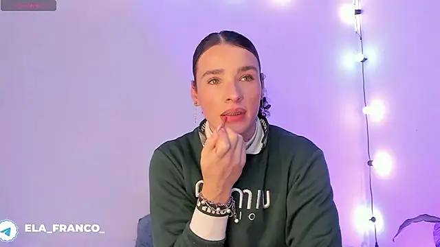 Snapshot of elafranco_ chatting on 02/08/26, 01:09 elafranco online show from 02/08/26, 01:09