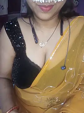 Sexy Mona Bhabhi online show from 06/28/26, 06:14