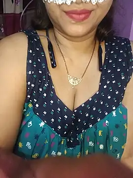 Sexy Mona Bhabhi online show from 07/02/26, 06:58