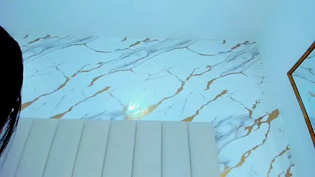 aggy castel online show from 03/28/26, 02:38