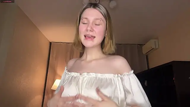 MoiraHavins online show from 02/17/26, 05:08