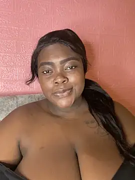 Snapshot of ReaGrant chatting on 10/06/25, 04:04 ReaGrant online show from 10/06/25, 04:04