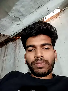 Snapshot of Roni1028 chatting on 12/13/24, 09:35 Roni1028 online show from 12/13/24, 09:35