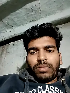 Snapshot of Roni1028 chatting on 12/13/24, 03:43 Roni1028 online show from 12/13/24, 03:43