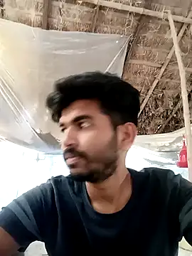 Snapshot of Roni1028 chatting on 12/29/24, 08:55 Roni1028 online show from 12/29/24, 08:55