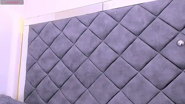 Snapshot of Nellyhills chatting on 01/23/25, 01:08 Nellyhills online show from 01/23/25, 01:08