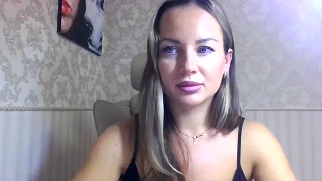 jennifer838 online show from 09/19/25, 07:03