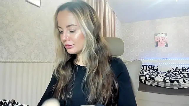 Snapshot of jennifer838 chatting on 02/18/26, 03:41 jennifer838 online show from 02/18/26, 03:41