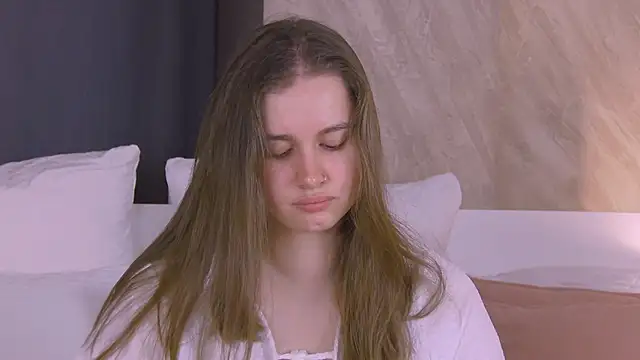 EllieHayes online show from 03/20/26, 09:30