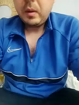 CuteMan33 online show from 10/17/25, 10:23