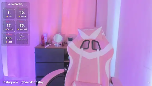  cherrykingsley1 online show from 03/02/25, 02:00