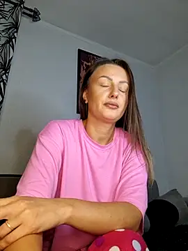 AudreyJoy online show from 10/12/25, 07:13