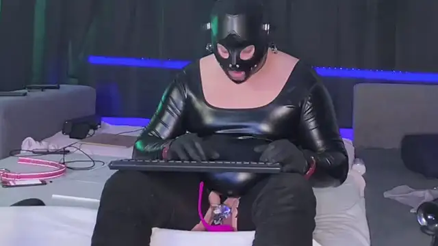 Nebenangeil online show from 01/13/25, 03:01