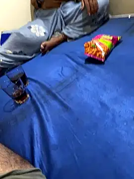 United3 online show from 09/11/25, 08:47