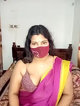 Snapshot of Hot-Angel_ chatting on 01/01/25, 03:02 Hot-Angel  online show from 01/01/25, 03:02