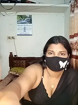 Snapshot of Hot-Angel_ chatting on 01/06/25, 01:31 Hot-Angel  online show from 01/06/25, 01:31