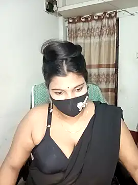 Snapshot of Hot-Angel_ chatting on 01/25/25, 01:21 Hot-Angel  online show from 01/25/25, 01:21