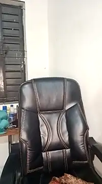 Snapshot of Hot-Angel_ chatting on 03/19/25, 08:43 Hot-Angel  online show from 03/19/25, 08:43