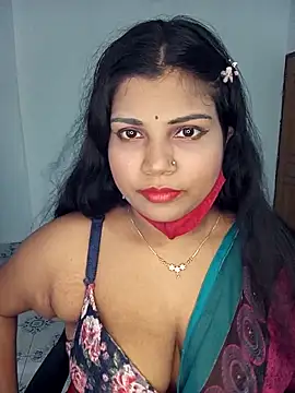 Snapshot of Hot-Angel_ chatting on 10/27/25, 12:58 Hot-Angel  online show from 10/27/25, 12:58
