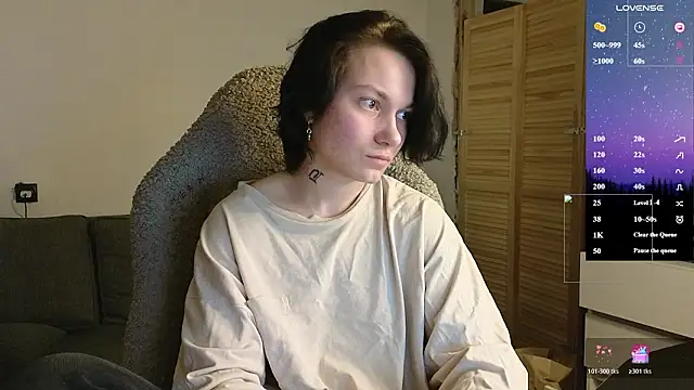 esajukyy online show from 02/28/26, 01:01