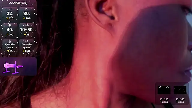 Snapshot of KamariaFyre chatting on 01/14/25, 11:16 KamariaFyre online show from 01/14/25, 11:16