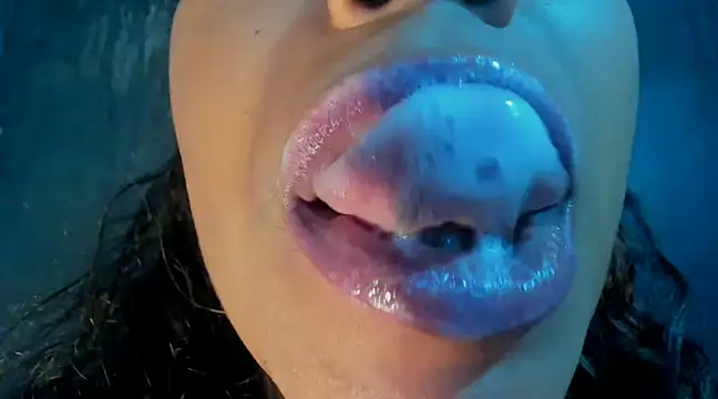 Snapshot of KamariaFyre chatting on 01/21/25, 09:46 KamariaFyre online show from 01/21/25, 09:46