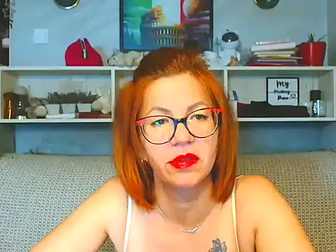 Snapshot of Natali3855 chatting on 07/20/26, 05:44 Natali3855 online show from 07/20/26, 05:44