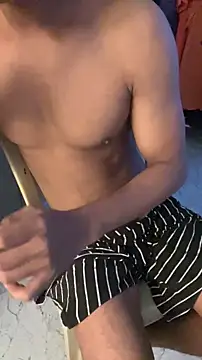 nick  yy online show from 10/28/25, 10:08