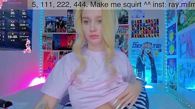 Snapshot of AliceMilman chatting on 01/12/25, 10:02 AliceMilman online show from 01/12/25, 10:02