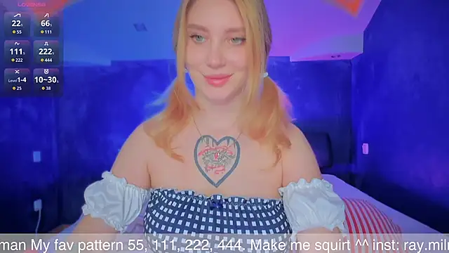 Snapshot of AliceMilman chatting on 11/01/25, 10:28 AliceMilman online show from 11/01/25, 10:28