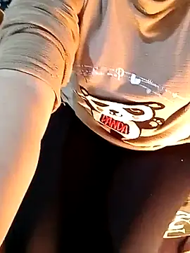 ShadiaStar online show from 02/05/25, 07:10