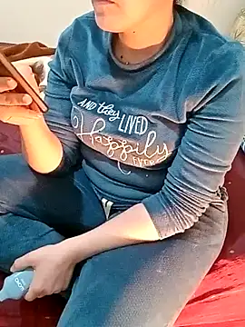 ShadiaStar online show from 03/14/25, 07:12