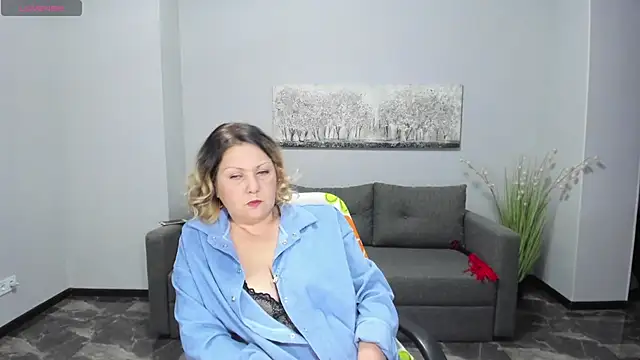 Snapshot of Milana_Blake chatting on 01/13/25, 05:12 Milana Blake online show from 01/13/25, 05:12