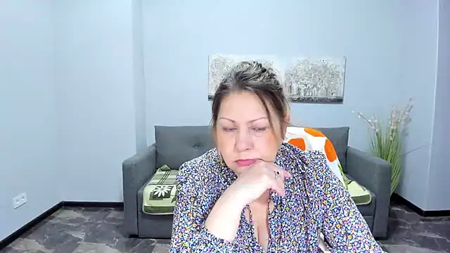 Snapshot of Milana_Blake chatting on 03/10/25, 12:59 Milana Blake online show from 03/10/25, 12:59