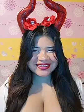 CANELA 9911 online show from 10/07/25, 01:03