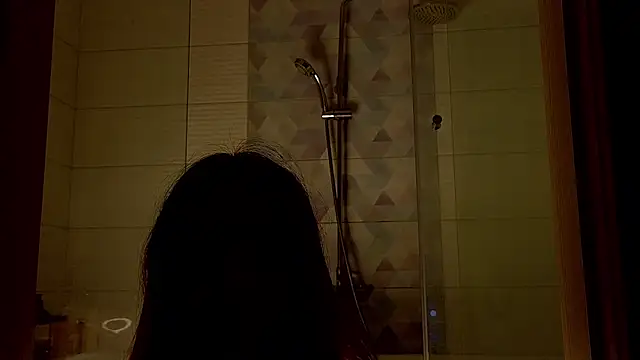 MissFreyaX online show from 01/14/25, 03:15