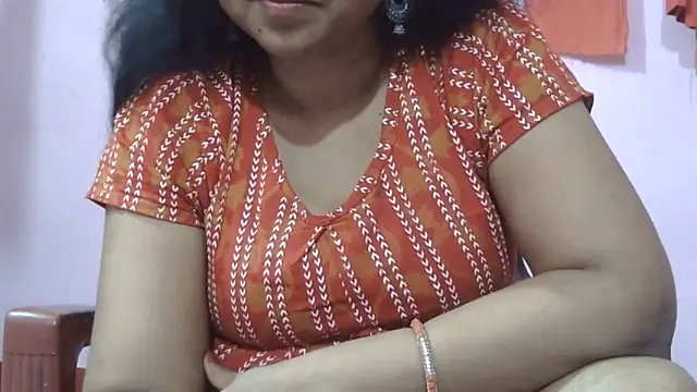 Snapshot of Suhana-sapna chatting on 06/07/26, 05:16 Suhana-sapna online show from 06/07/26, 05:16