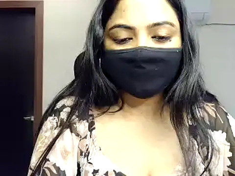 Hritvika online show from 02/28/25, 03:59