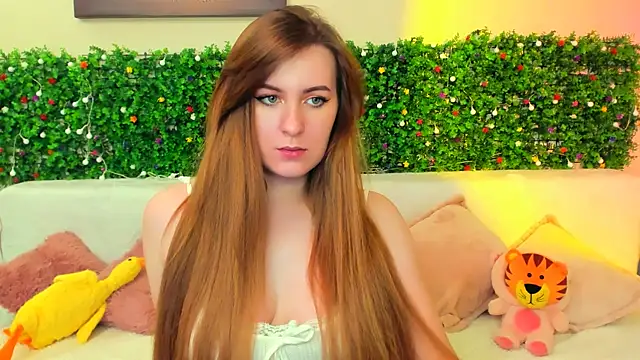 Snapshot of liya_gorgeous chatting on 12/21/24, 03:09 liya gorgeous online show from 12/21/24, 03:09