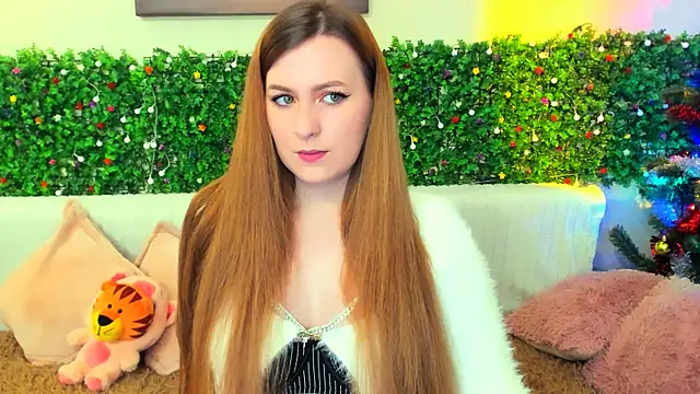 Snapshot of liya_gorgeous chatting on 12/24/24, 12:44 liya gorgeous online show from 12/24/24, 12:44