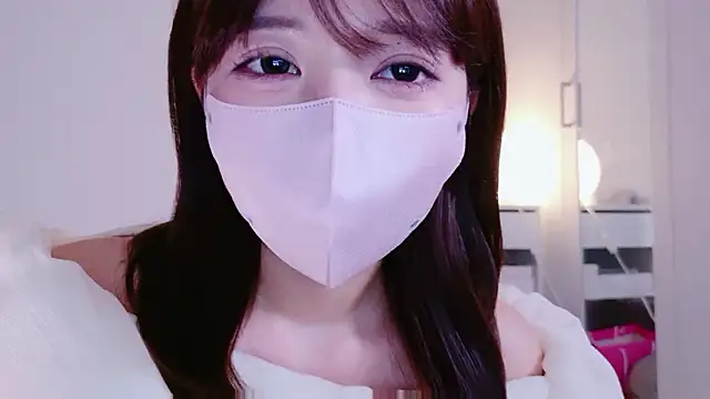 Runarunapi online show from 04/15/26, 04:03