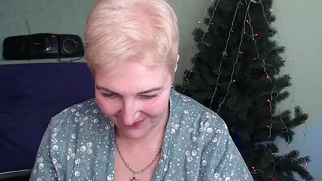 Sandra Snow online show from 12/26/24, 10:09