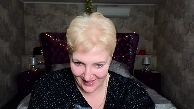 Sandra Snow online show from 01/17/25, 05:19