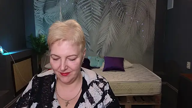 Sandra Snow online show from 02/09/25, 08:34
