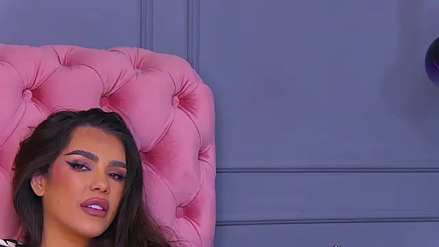 Snapshot of Nicole_Diva chatting on 01/20/25, 10:07 Nicole Diva online show from 01/20/25, 10:07