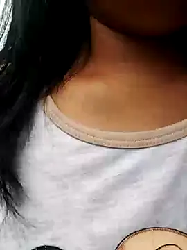 Danna-linyi online show from 12/15/24, 04:15