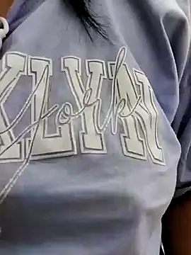 Danna-linyi online show from 12/25/24, 04:00